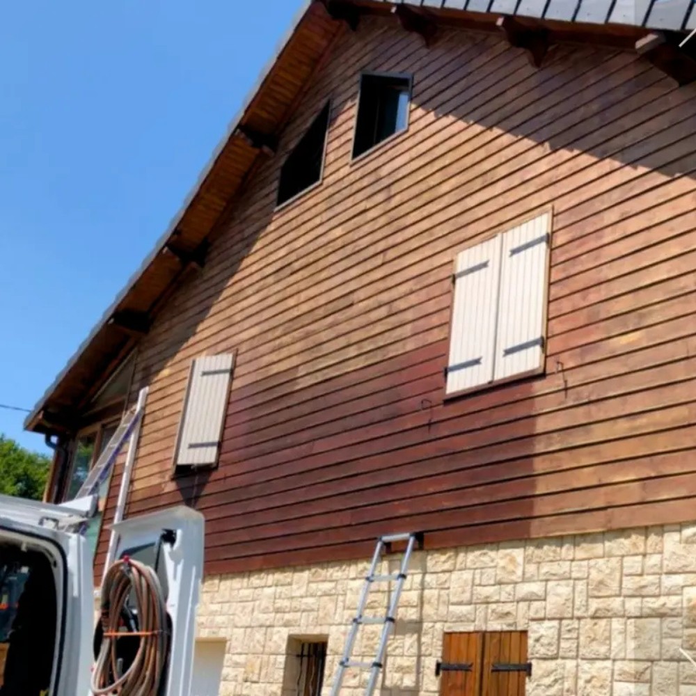 Ravalement de façade en bois - DA Travaux Habitat